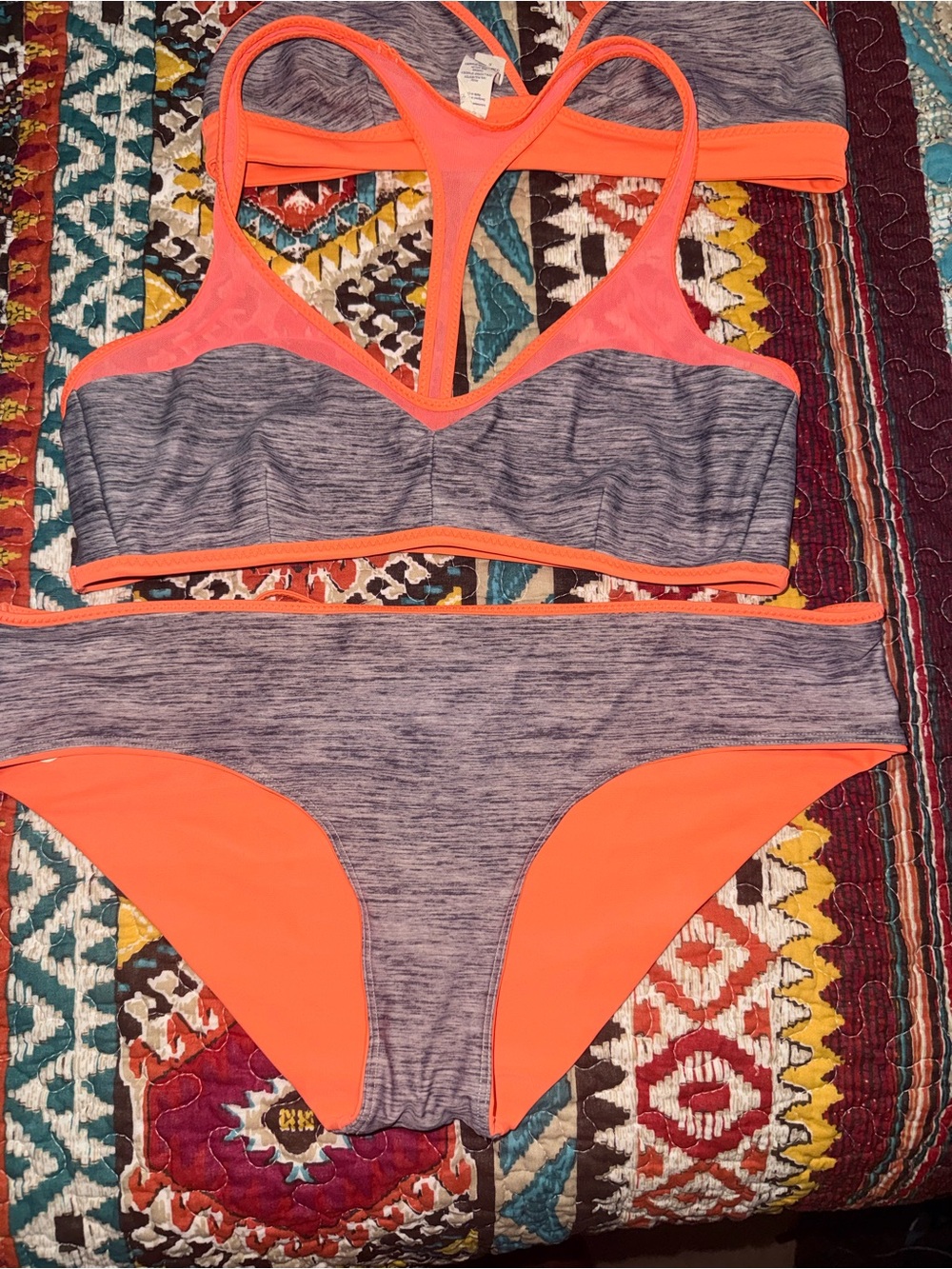 lululemon athletica Heathered Gray and pink Sports Bikini Set 3 piece swim - Picture 4 of 9